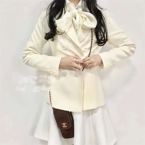 D style Montaigne bar cream double breasted fitted jacket